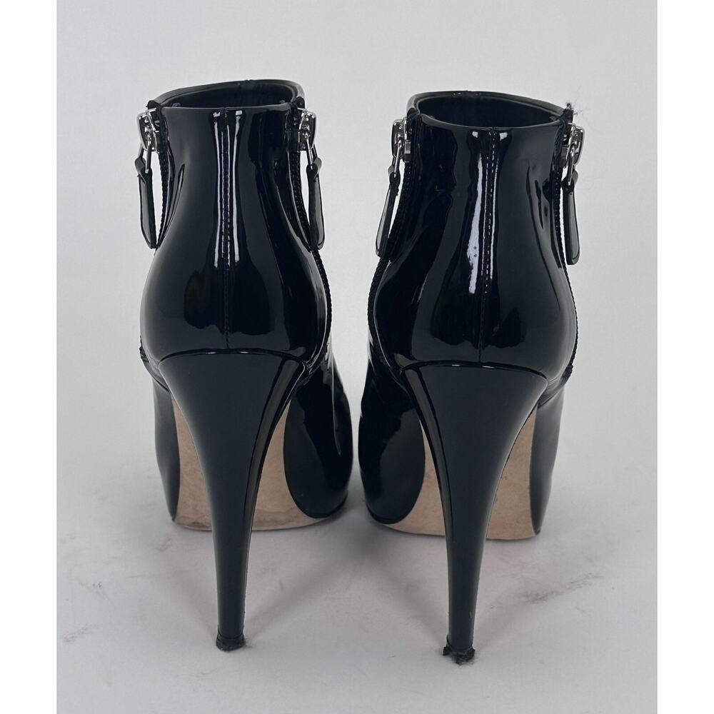 ⭐️ CHANEL Patent Leather Booties Black / White Sz 37 - Picture 7 of 7